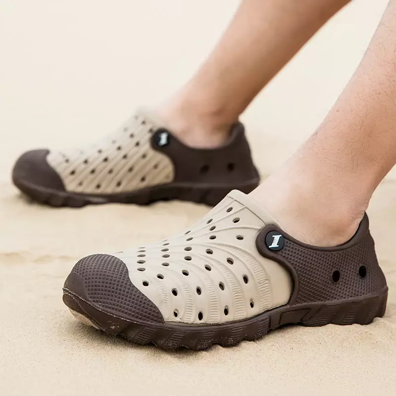 Letnie męskie gumowe sandały plażowe męskie drewniaki buty ogrodowe Clog Hombre Outdoor Slip On oddychające nowe 2024