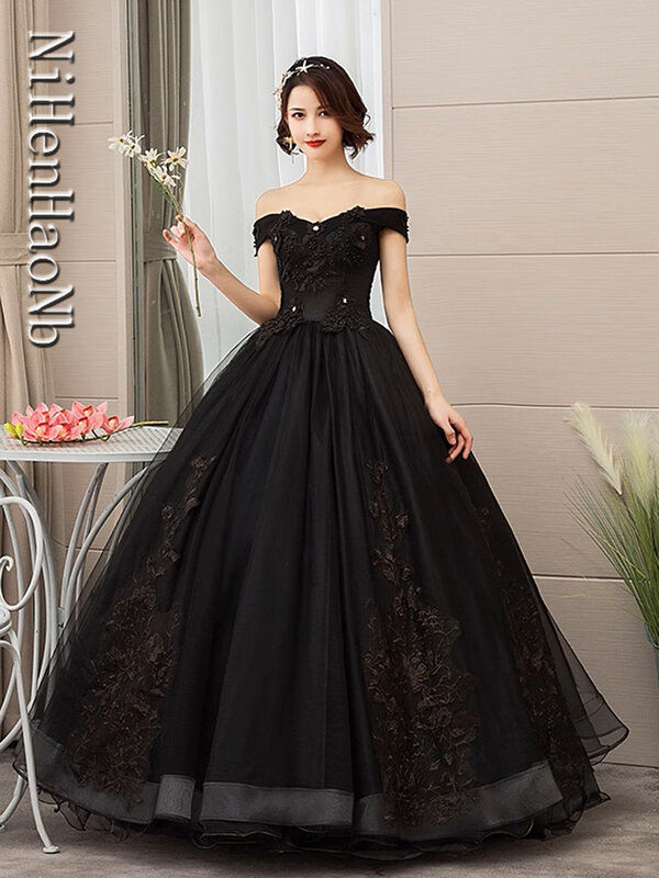 Женское винтажное платье с вышивкой, черное платье с вырезом лодочкой и вышивкой, для выпускного вечера, 15 лет