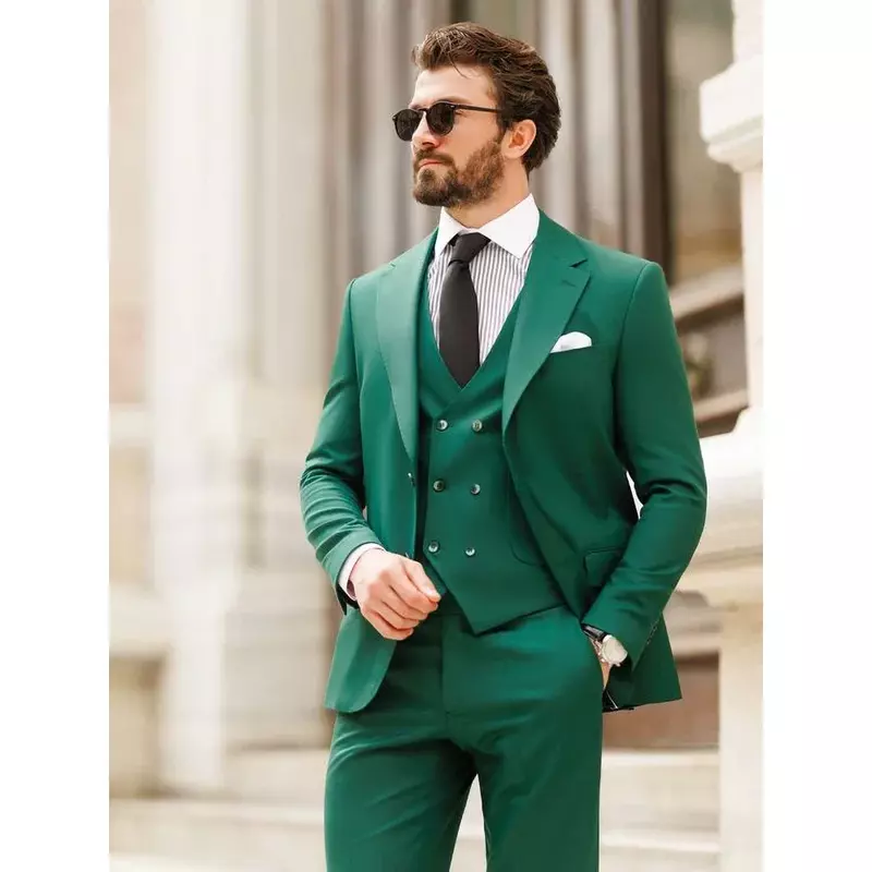 ชุดสูทสีเขียวของผู้ชายเสื้อแจ็กเก็ตกางเกง3ชิ้นเสื้อกั๊กคอปกแบบกำหนดเองชุดเจ้าบ่าวกระดุมแถวเดียว