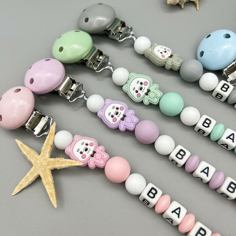 Custom English Russian Letter Name Silicone Pig Pacifier Clip Chain Holder Teether Pendant for Baby Pacifier Kawaii Teether Gift