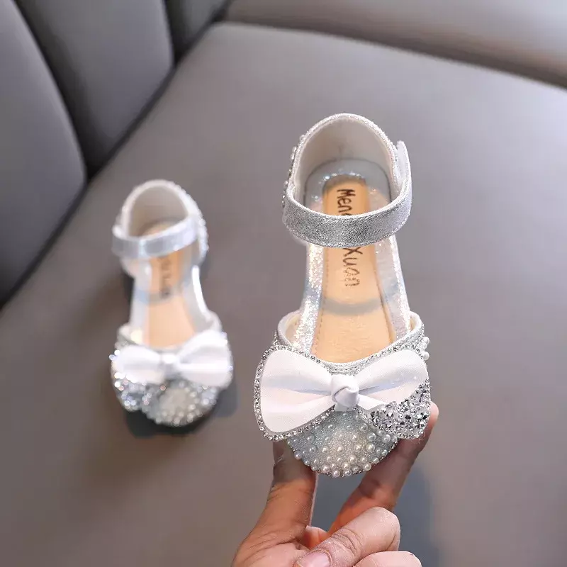 Sandálias infantis de lantejoulas borboleta, pérolas meninas sandálias princesa, sapatos de dança de casamento, strass sapatos soltos para crianças, 2024