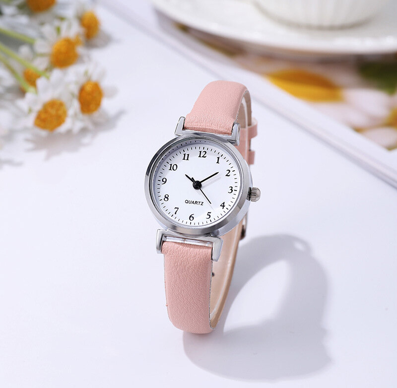 Простые и милые цифровые женские кварцевые часы с тонким ремешком