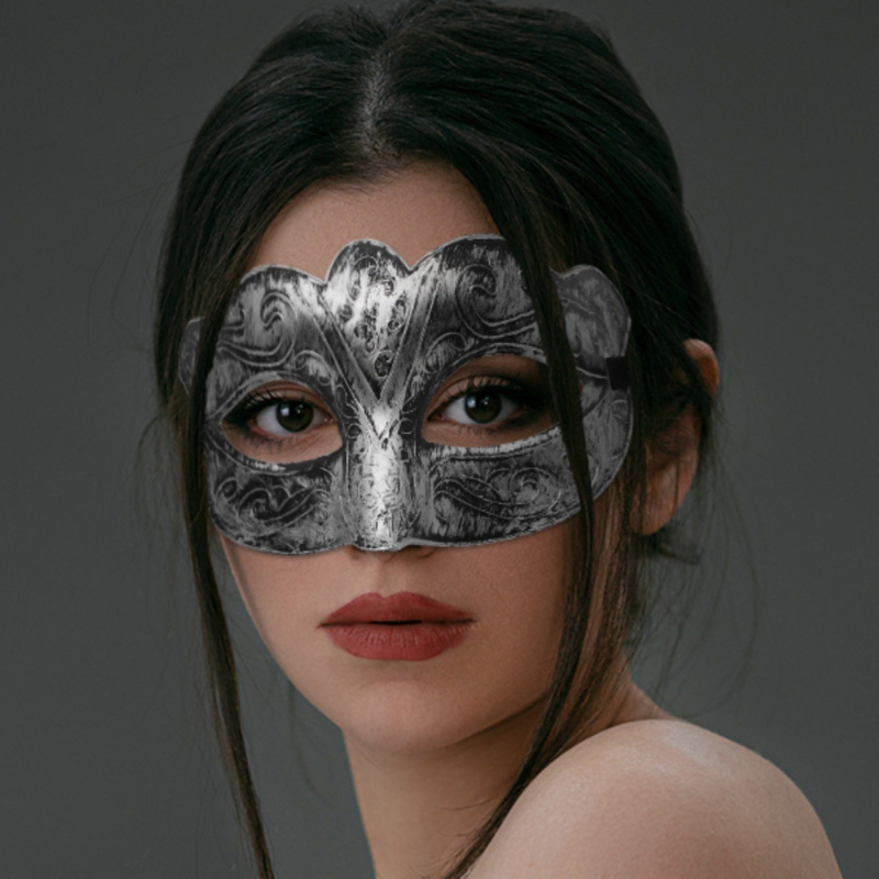 Máscara retrô de Halloween para homens e mulheres, prata e ouro antigos, meia cara, vestido de carnaval, traje de baile, adereços para festa, cosplay