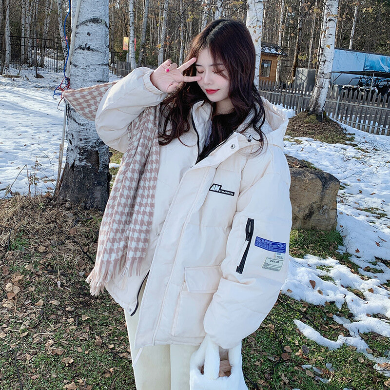Женская зимняя куртка, короткое пальто, Корейская версия, новинка 2023, зимняя свободная хлопковая парка, утепленная теплая хлопковая куртка