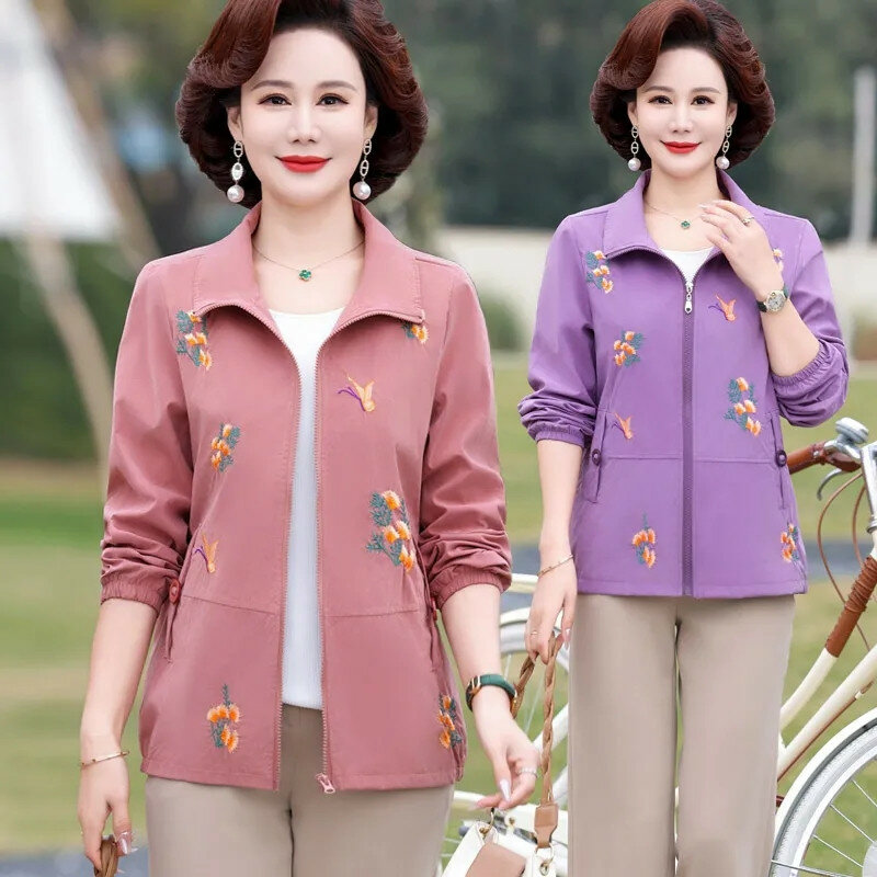 2024 New Spring Autumn Coat Middle Aged Elderly Women's Coat Loose Hooded Printed Jacket Female Short Windbreaker Outerwear Tops