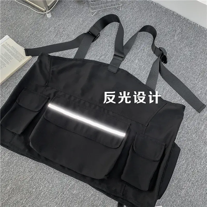 Reflective Streetwear Men Hip-Hop Chest Bag Anti theft Tactical Vest Bags Trendy Style Rectangle Casual Travel Backpack Black