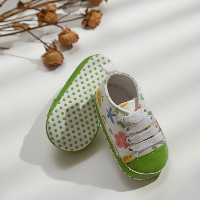 VISgogo-zapatos de lona para bebé, zapatillas planas informales con estampado de leopardo, flores, planetas, pan de jengibre, antideslizantes para caminar