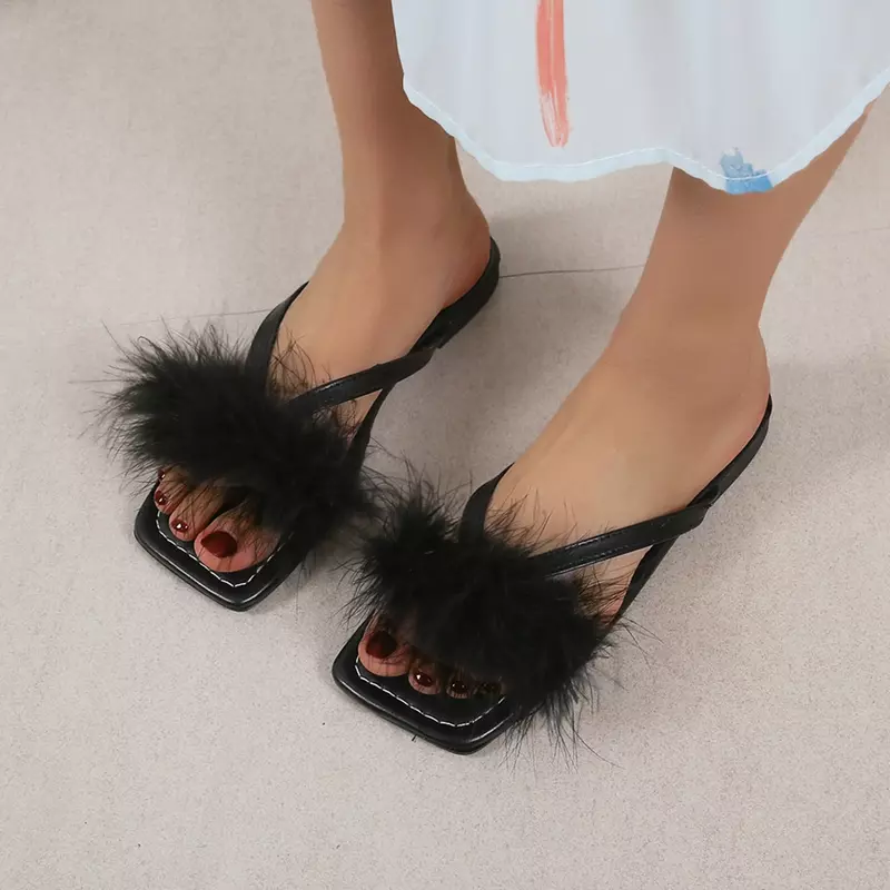 Sandały damskie letnie koreańskie wersje klapki z klipsem wyjściowy modny płaskie na co dzień antypoślizgowe sandały damskie plażowe