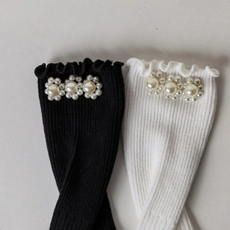 Calcetines largos hasta la rodilla para niñas, medias de princesa Lolita con volantes, perlas japonesas, blancas y negras, primavera y otoño