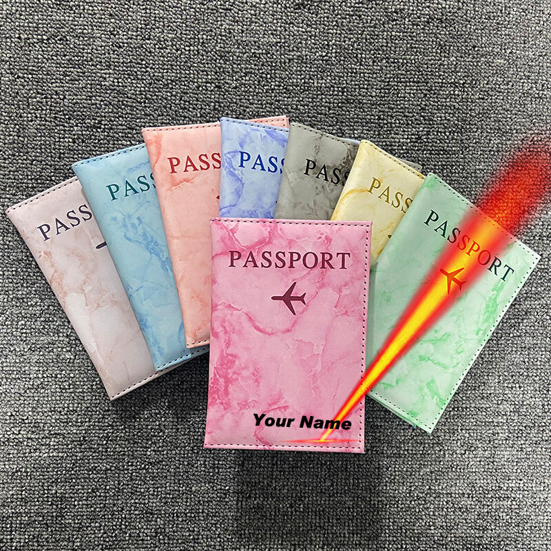 Sarung paspor merah muda kustom dengan nama wanita nama kustom pemegang paspor penutup perjalanan