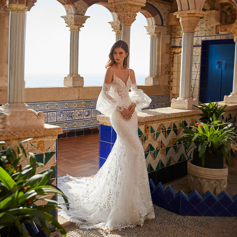 Женское свадебное платье с цветочной аппликацией, кружевное Тюлевое платье-Русалка на тонких бретельках с V-образным вырезом, платье для свадебного торжества