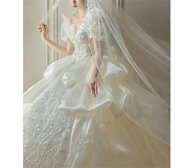 Women Satin Ball Gown Wedding Dress Princess Luxury Detachable High Neck Crystal 3D Floral Appliqued Bridal Gown Robe De Mariée