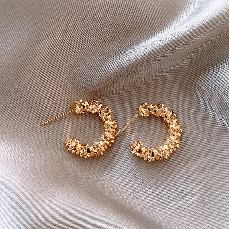 Ik-Boucles d'oreilles semi-transparentes en forme de C en métal torsadé vintage pour femmes, bijoux de fête, accessoires de luxe, nouvelle mode, 2023
