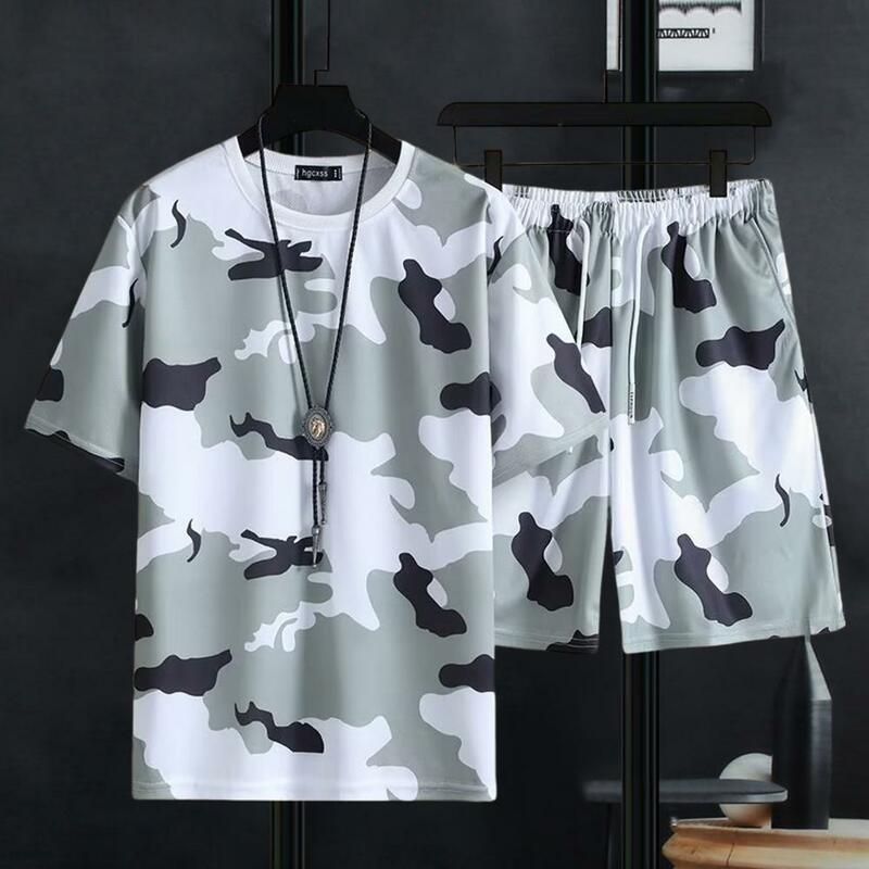 Jogging Suit with Pockets Men Sportswear Outfit Camouflage Print Men's Sportswear Set with O-neck T-shirt Drawstring for Active