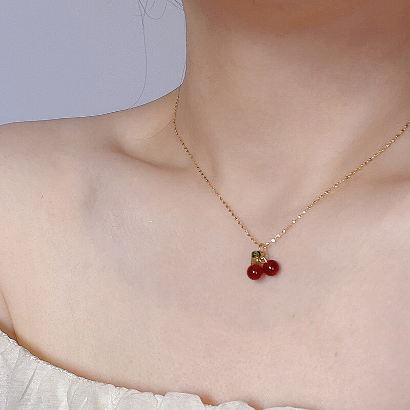 Green Leaf Red Cherry Necklace Women's High-end Versatile Garnet Niche Clavicle Chain