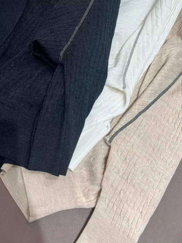 Luksusowy-B 53-nowy wiosenny 2024 damski sweter z dzianiny z dekoltem w szpic damski długi