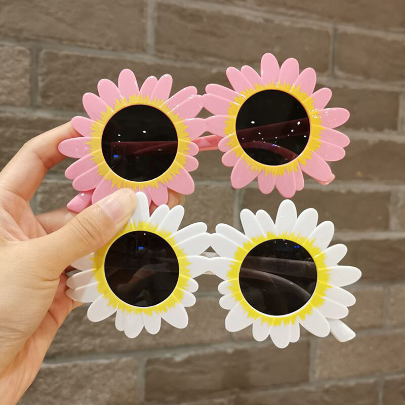 Kacamata hitam pesta bunga matahari lucu kacamata matahari Daisy pesta lucu Cosplay dramatis kacamata aksesori foto anak-anak