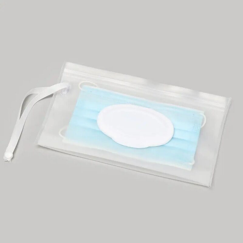 Easy-carry Snap Strap Clamshell Box Cosmetic Container Wet Wipes Bag Napkin Storage Pouch Mask Case