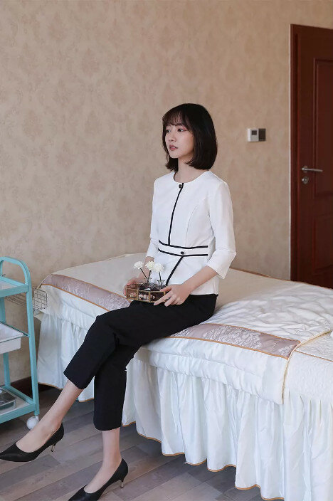Neue Bestseller Spa tragen Schönheits salon Hotel Uniformen für Hotels