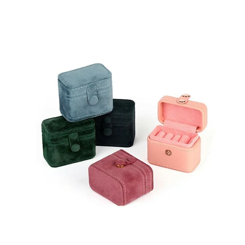 Mini Velvet Jewelry Box Travel Portable Jewelry Organizer Display Ring Earring Storage Case Luxury Leather Hasp Jewelry Gift Box
