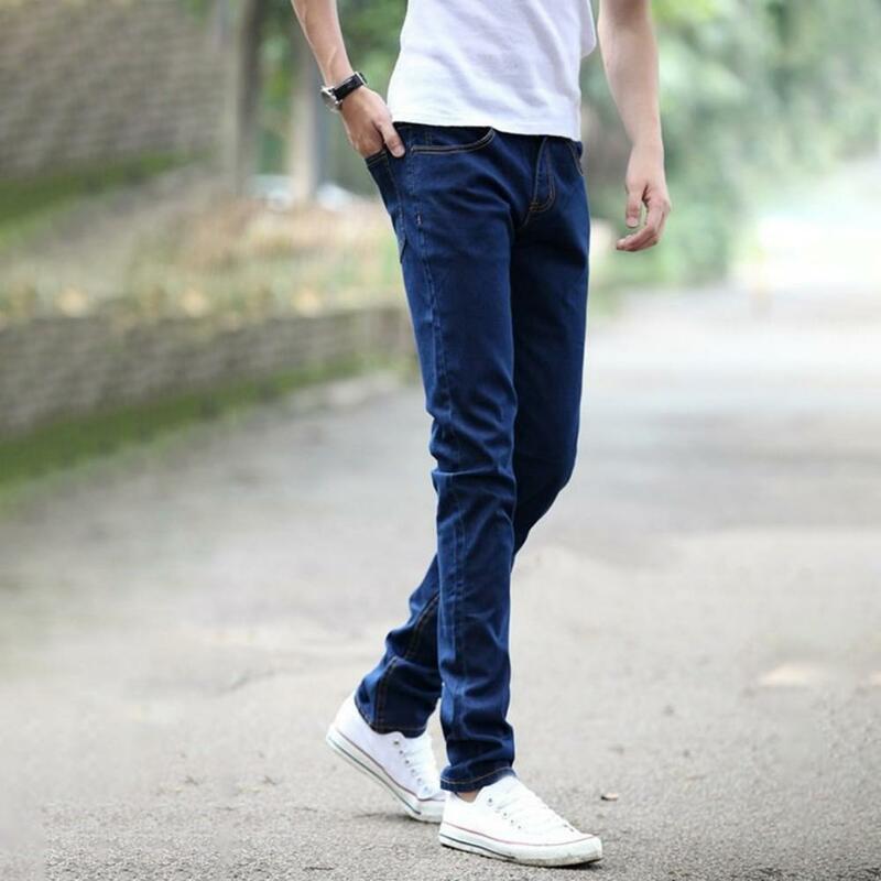 Jeans pensil sederhana potongan 3D pria, pakaian harian celana Denim sentuhan kulit elastisitas tinggi pas badan musim gugur