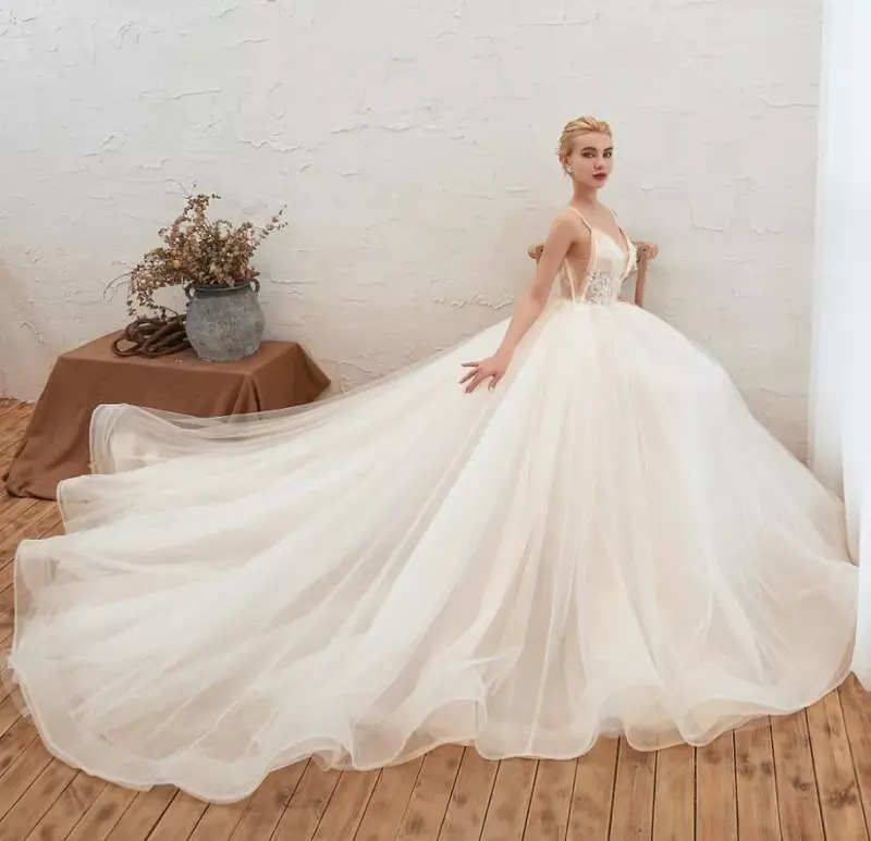 Gaun pernikahan Boho A-Line mewah dan glamor V-neck Decal renda pantai Dewy gaun pengantin elegan modis kustom baru 2024