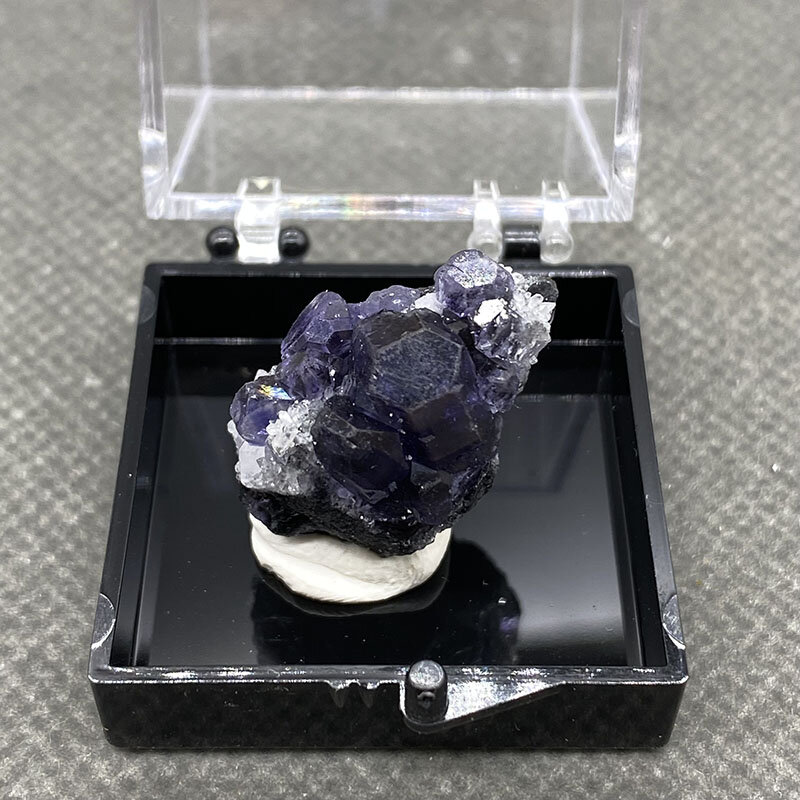 100% natürliche polyed rische Tansanit blau lila Fluorit Cluster Mineralproben Edelstein Ebene Steine und Kristalle Box Größe: 3,5 cm