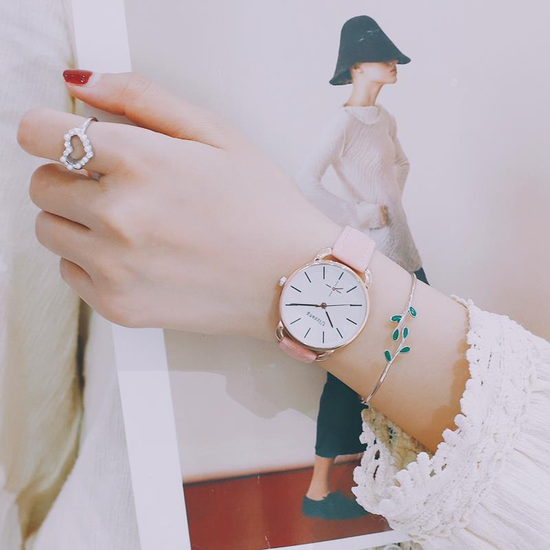 2022 Harajuku Horloge Meisjes Student Koreaanse Versie Eenvoudige Wijzerplaat Met Armband Horloge Set Lederen Quartz Klok Verjaardagscadeau