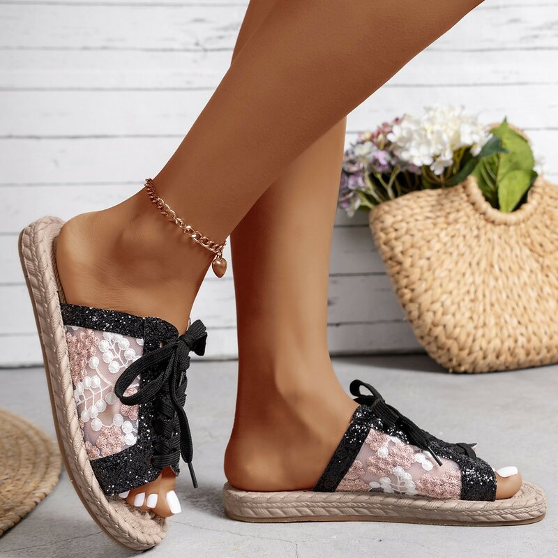 Zapatillas planas con cordones delanteros de gran tamaño para mujer, zapatillas ligeras de moda superventas de Amazon, novedad de verano 2024