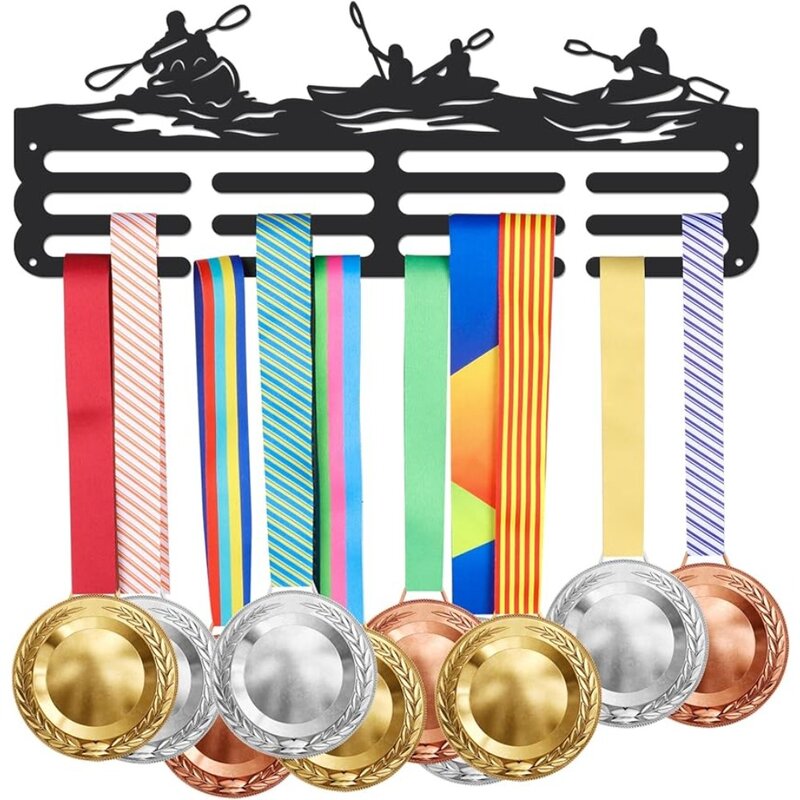 Estante de exhibición de medallas de kayak para deportes acuáticos, soporte de exhibición de hierro masculino, ganchos montados en la pared para más de 40 premios, cinta deportiva
