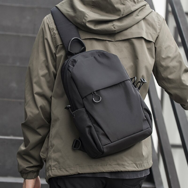 Nylon Waterproof Men's Shoulder Messenger Bag Fashion Outdoor Sports Chest Bag Travel Bag Mobile Phone Bag