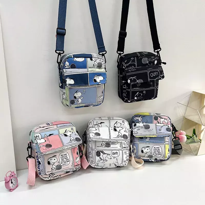 Snoopy Crossbody Bags for Ladies Kawaii Purses Phone Case Peanuts Kawaii Shoulder Bags for Women Coin Pouch Cartoon Cute Wallet