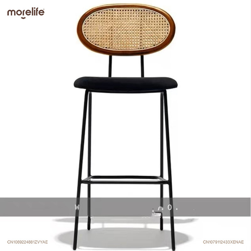 Banquinho alto de vime nórdico para casa Cadeira de madeira maciça Fezes de ferro criativo Personalidade moderna e simples