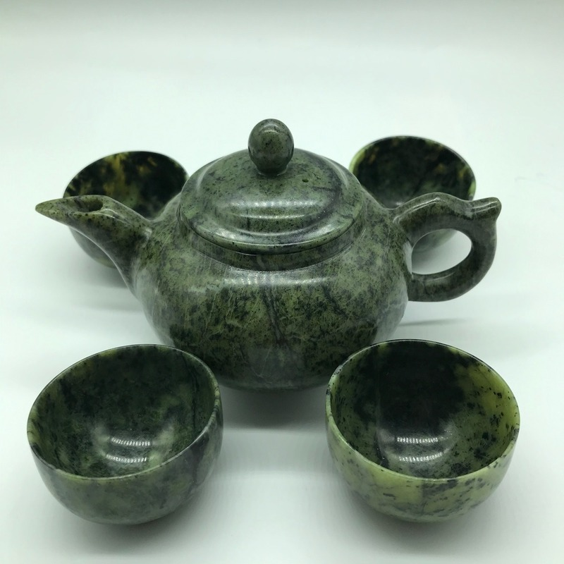 Natürliche Tibetischen Jade Medizin König Stein Wein Tasse Set mit Magnetische Serpentin Jade Tee Tasse Natürliche Jade Farbe Zufällig