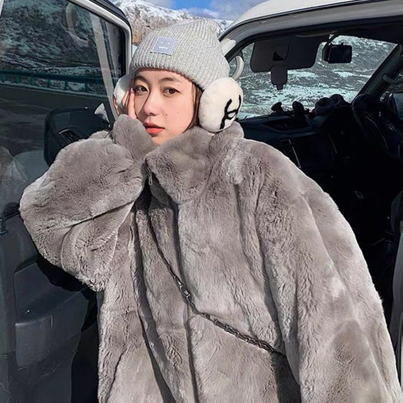 Futro damskie stójka z długim rękawem nowa zima imitacja koreańskiego stylu luźny, gruby norek średniej długości płaszcz z suwakiem moda na co dzień