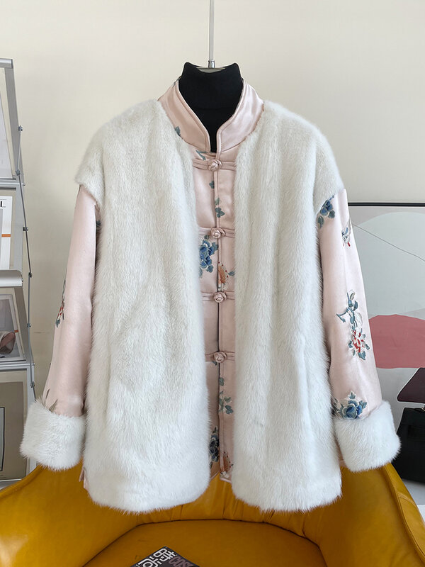 Abrigo de piel de visón para mujer, ropa acolchada de algodón de longitud media, abrigo cálido bordado de estilo chino, novedad