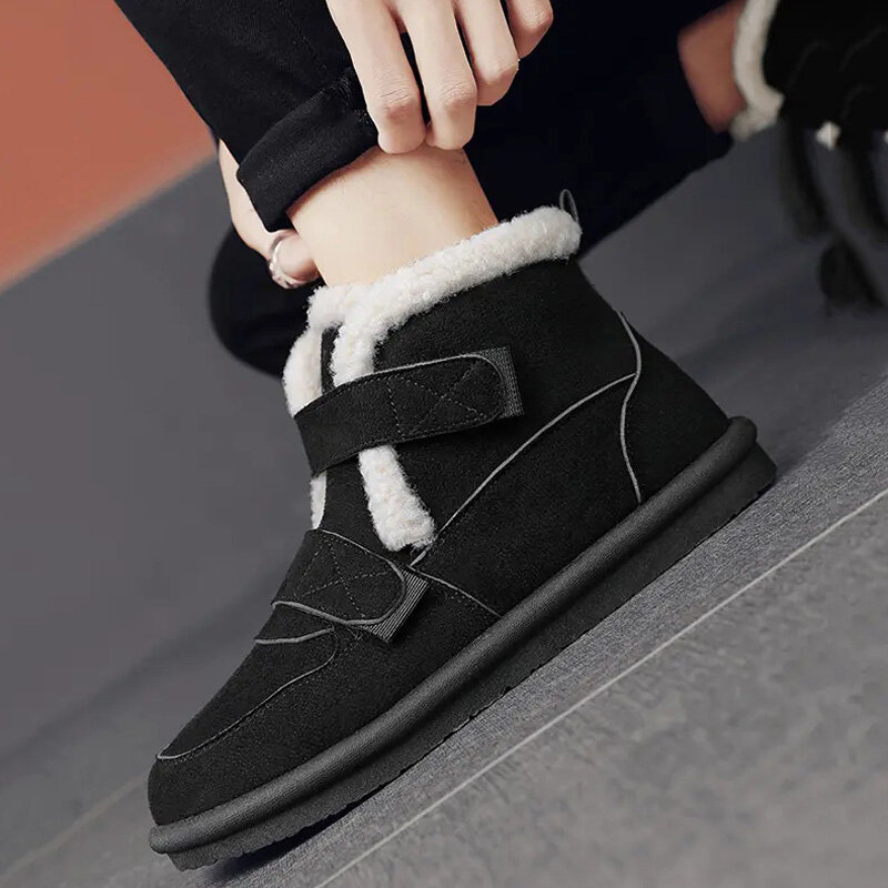 Botas de neve à prova de frio masculinas, veludo mais simples, botina de camurça casual quente, elástico macio, sapatos de algodão confortáveis, inverno