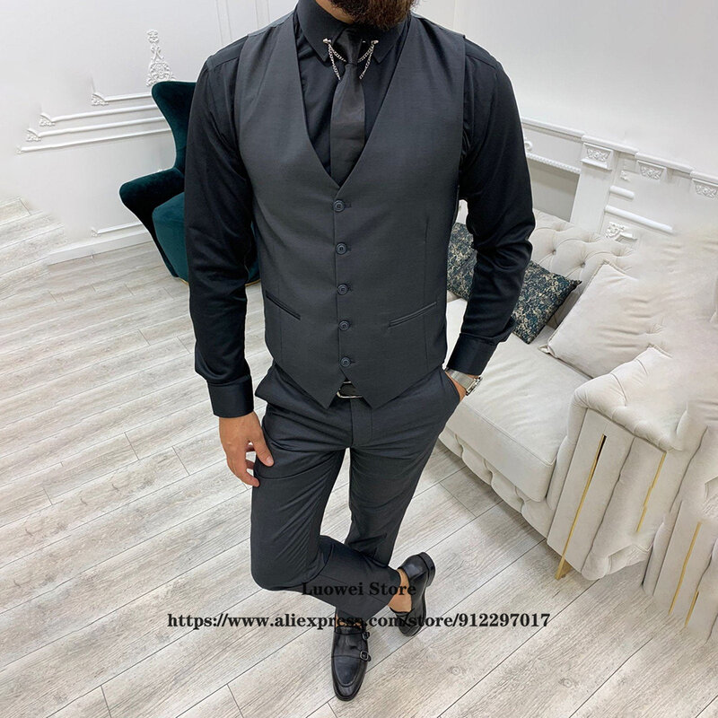 Setelan Fashion untuk Pria Slim Fit 3 Piece Jaket Rompi Celana Set Formal Pengantin Pria Pernikahan Kerah Peaked Tuxedo Pria Kantor Bisnis Blazer