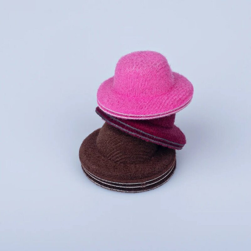 قبعة بحافة صغيرة ملونة ، إكسسوارات دمية تصنعها بنفسك ، مشغولات زخرفية صغيرة