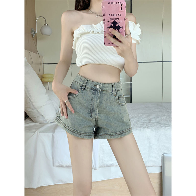 American Retro Straight Leg Denim Shorts Slim Fit for Women with a Nostalgic and Versatile Design Hot Pants for Summer Outerwear
