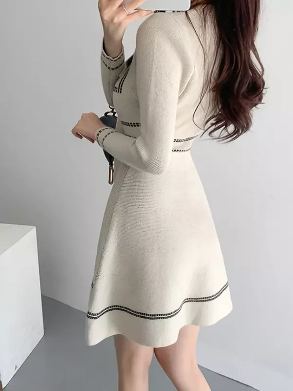 Nova versão coreana de hepburn estilo contraste cor série idade-reduzindo rendas de malha saia a linha pequeno vestido de mangas compridas