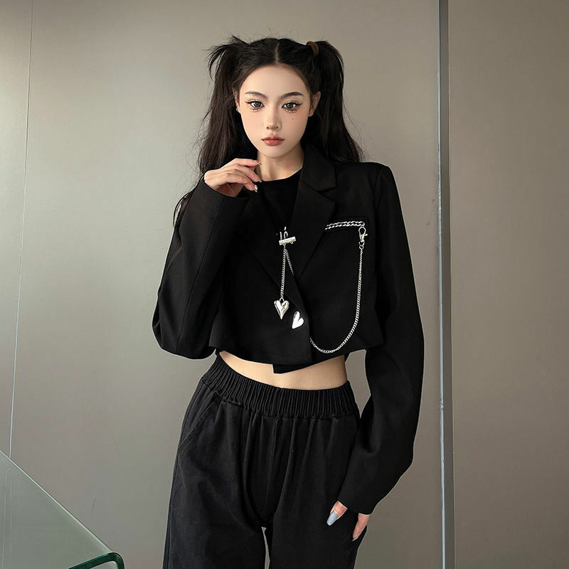 Casual Short Suit Jacket for Women's Autumn 2024 New Long Sleeved New Chain Design Small Coat Top