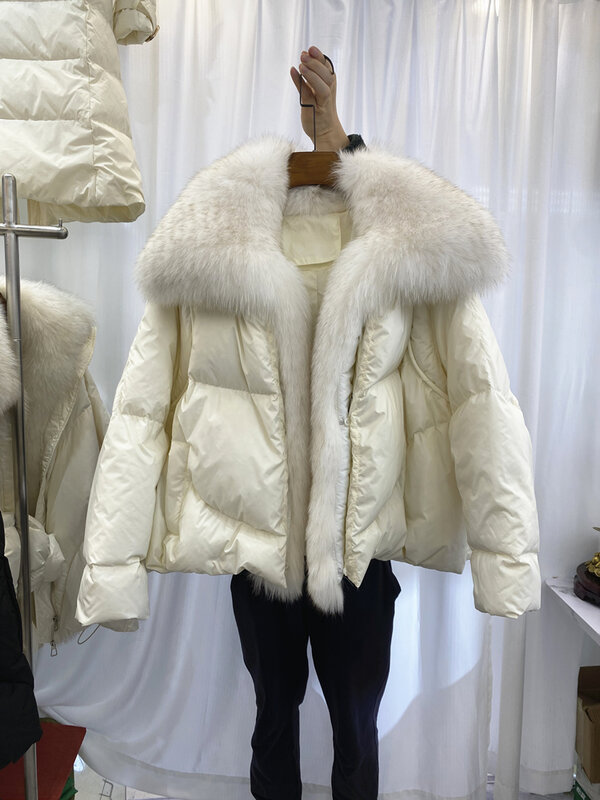 Chaqueta de plumón para mujer, abrigo cálido de lujo con cuello de piel de zorro Real, grueso, a la moda, novedad de otoño e invierno, 2023