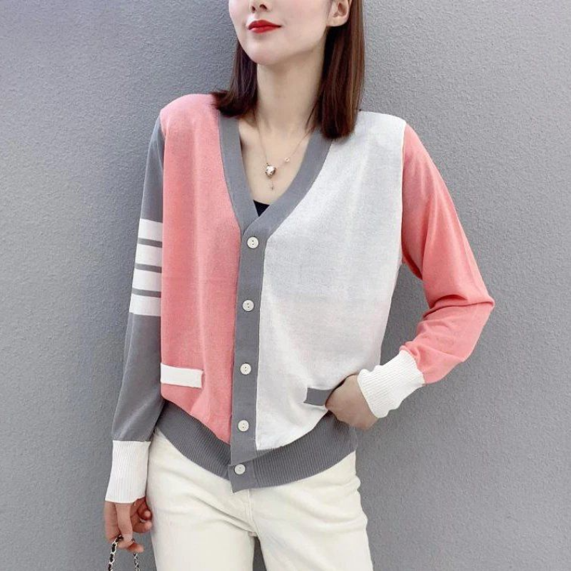 2023 New Women's Clothing Long Sleeve V-Neck Spring Autumn Vintage Casual All-match Commuter Contrast Color Button Knitted Coat