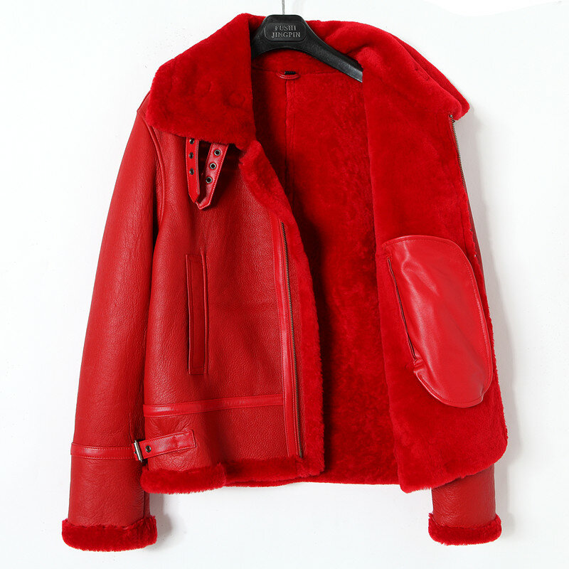 Gratis pengiriman. Musim Dingin hangat wanita 100% mantel bulu alami. Kualitas merah jaket kulit asli. Kain wol cukur asli. Kulit domba