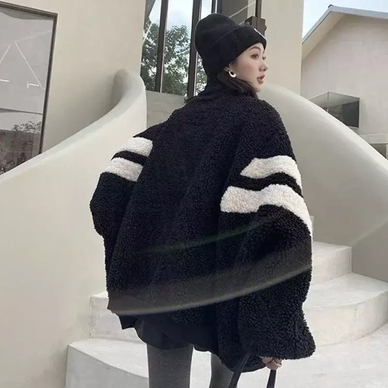 Casaco grosso quente de lã de cordeiro feminino, roupas de inverno listras, casacos femininos, gola em pé, tops com zíper, outono, 2023
