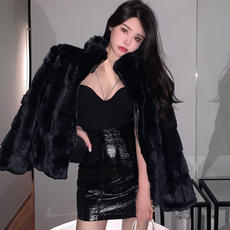 Faux Min Fur Women Coat Zipper Up maniche lunghe Light Warm coreano Fashion Lady Winter Faux Fur Coat