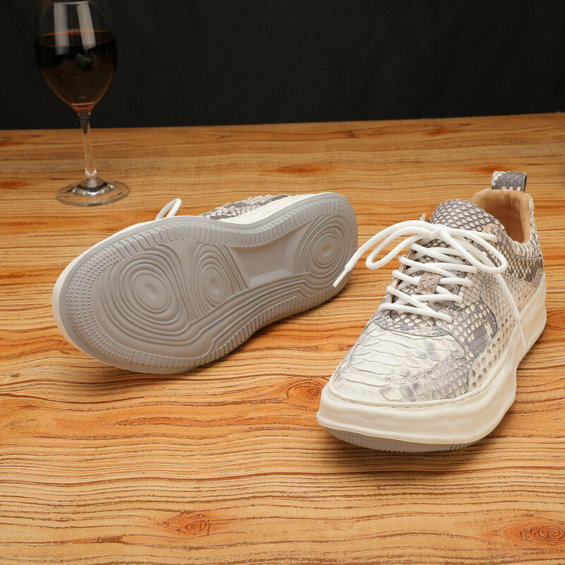 KEXIMA 2022 جديد جلد الثعبان الرجال ثعبان أحذية حركة حذاء فاخر حذاء أبيض حذاء رجالي
