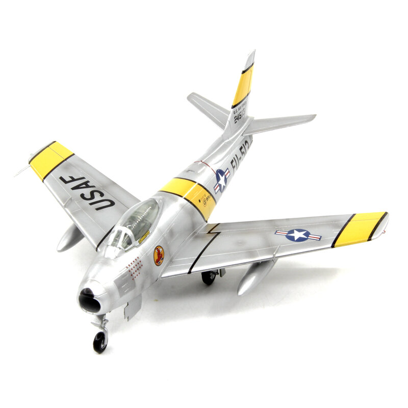 طائرة حربية من Easymodel Sabre مجموعة موديل أو هدية من البلاستيك الفضي ، من من من 1:72 ، من FU513 ، FU972 ، ثابت عسكري