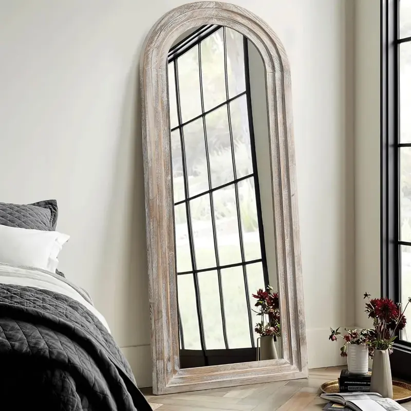 Miroir de sol pleine longueur arqué, cadre en bois rustique, mural pour chambre à coucher, salon, blanc, 65 po x 22 po